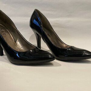 MiXit Black Patent Leather Pumps